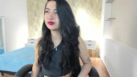 Saya Amaretto  online show from October 7, 7:11 pm