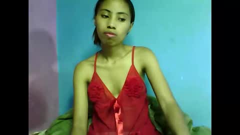 Snapshot of sayaah01 chatting on February 16, 9:00 pm sayaah01 online show from February 16, 9:00 pm