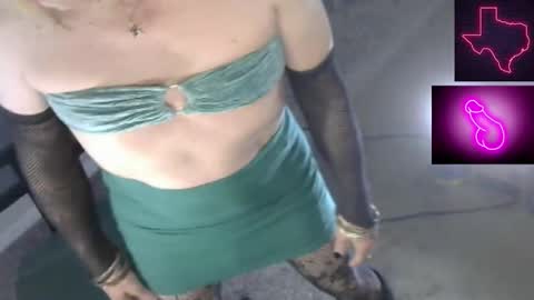 Snapshot of sayhicaitcd chatting on February 18, 6:53 am Cait or Caitlin online show from February 18, 6:53 am