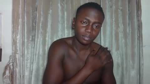 saylich online show from February 19, 12:28 am