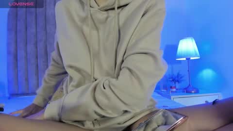 Snapshot of saylilith chatting on January 19, 1:55 pm Say Lilith Monday to Saturday 700am to 140pm Colombian time online show from January 19, 1:55 pm