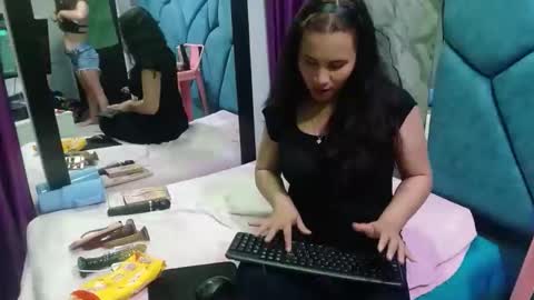 Saylor online show from March 21, 3:55 am