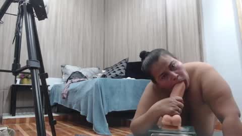 Snapshot of saymarluna_ chatting on July 16, 12:49 am SayMarLuna online show from July 16, 12:49 am