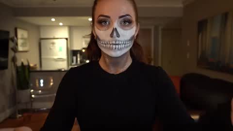 Snapshot of scarlajade chatting on October 31, 11:50 pm scarlajade online show from October 31, 11:50 pm