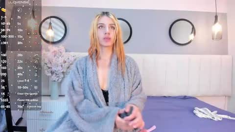 scarlet__rossi online show from June 3, 3:20 am