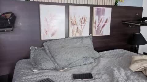 scarlet_gracee online show from May 16, 10:36 am