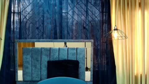 SCARLET MILF online show from November 2, 12:18 pm