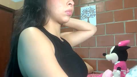 scarlet_muse18 online show from April 23, 10:23 pm