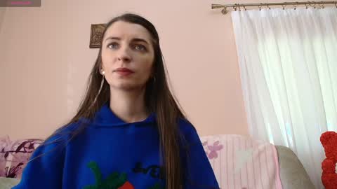 Scarlet online show from April 25, 1:41 pm