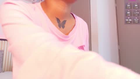 scarlet_vixen_ online show from February 24, 12:25 pm