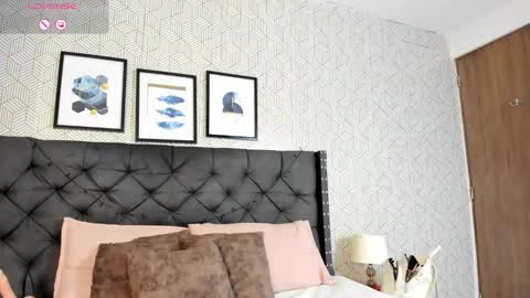 Scarlet online show from March 8, 2:15 am