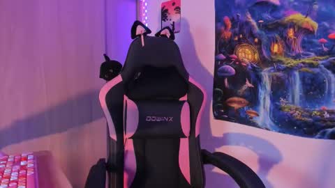 Scarlet online show from February 14, 3:58 am