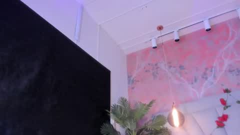 Scarlet Dayana online show from June 27, 12:10 pm
