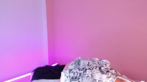 I am  Scarleth  Check mi profile online show from January 5, 11:59 am