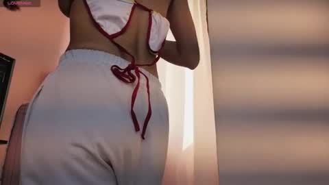 Snapshot of scarleth_red_ chatting on October 11, 12:15 pm I am Scarleth Check mi profile online show from October 11, 12:15 pm