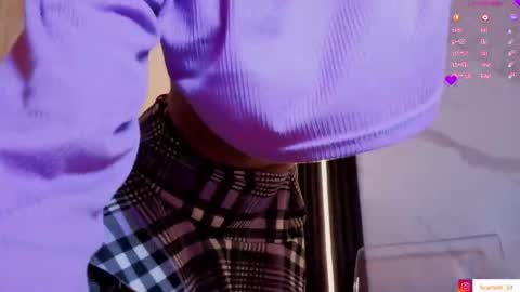 I am  Scarleth  Check mi profile online show from December 3, 1:53 pm