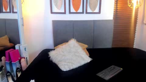 scarleth online show from October 9, 11:41 am