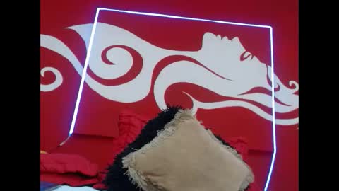 Snapshot of scarlethchannel chatting on October 30, 6:52 pm Scarleth online show from October 30, 6:52 pm