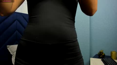 scarlethfoxx_ online show from February 27, 2:11 am