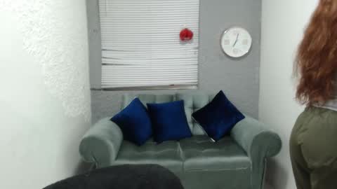 scarlethsexy69 online show from October 15, 12:38 pm