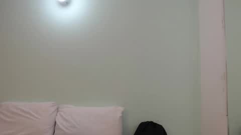 scarlet  online show from March 18, 12:08 pm