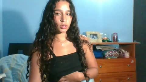 Snapshot of scarletscott_ chatting on January 11, 3:13 am Nataly online show from January 11, 3:13 am