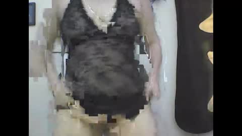scarlett1726 online show from May 9, 8:14 pm