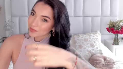 Snapshot of scarlett__baker11 chatting on February 18, 6:15 pm juli online show from February 18, 6:15 pm