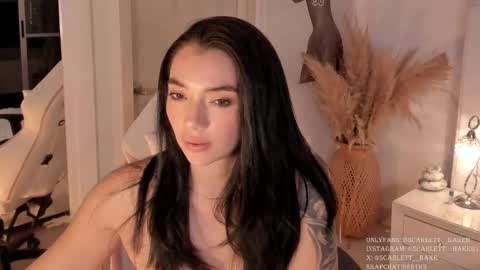 Snapshot of scarlett__baker11 chatting on March 5, 1:10 am juli online show from March 5, 1:10 am