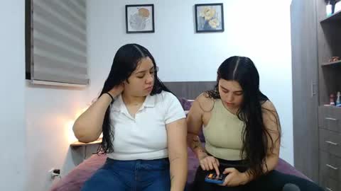 Snapshot of scarlett_brown69 chatting on May 16, 5:04 am Scarlett Brown online show from May 16, 5:04 am