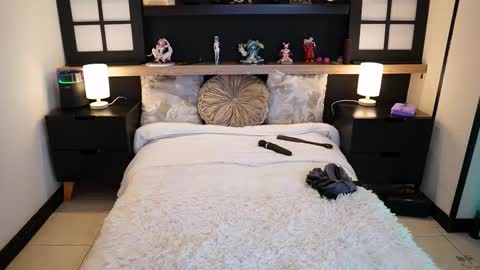 Scarlett Collins online show from January 9, 4:26 am