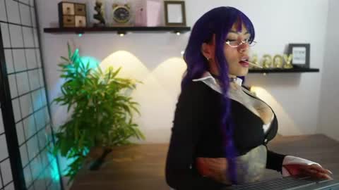 Scarlett Collins online show from May 3, 1:33 am