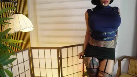 Snapshot of scarlett_collins01 chatting on June 4, 8:26 pm Scarlett Collins online show from June 4, 8:26 pm