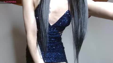 Snapshot of scarlett_crastrawberry chatting on May 3, 8:37 pm scarlet online show from May 3, 8:37 pm
