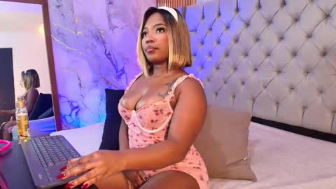 Mariana online show from February 14, 4:42 am