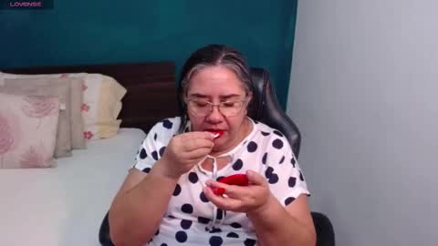 Scarlett  online show from March 9, 12:36 am