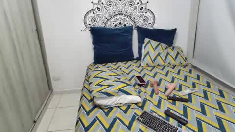 Snapshot of scarlett_evanz_ chatting on February 25, 5:19 am Scarlett Evans online show from February 25, 5:19 am