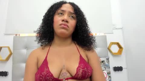 scarlett_fox20 online show from January 3, 3:22 pm