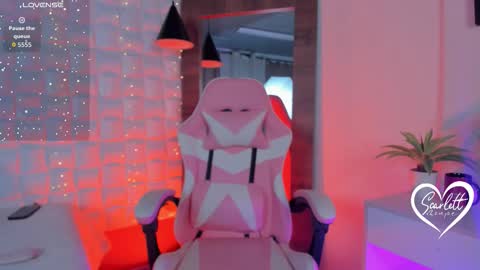 scarlett_kiiss online show from February 13, 12:01 pm