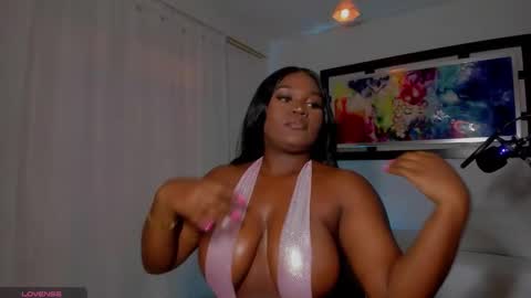 Snapshot of scarlett_rios19 chatting on October 8, 10:40 pm Scarlett Rios19 online show from October 8, 10:40 pm