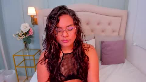 Scarlett  online show from September 24, 9:29 pm