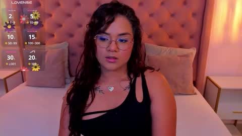 Scarlett  online show from September 29, 8:24 pm