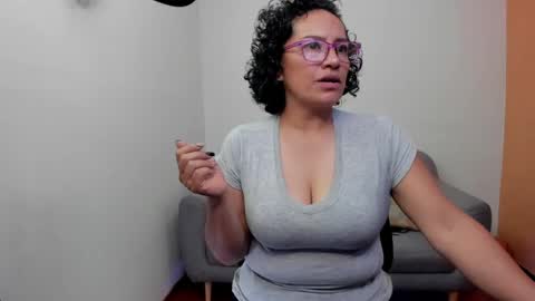 Scarlett sax online show from June 3, 11:43 pm