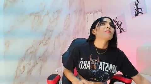 Scarlett online show from February 24, 2:04 pm