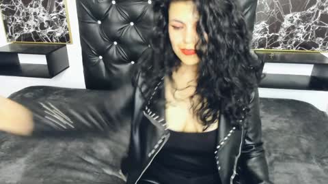 Scarlett online show from December 10, 5:55 pm