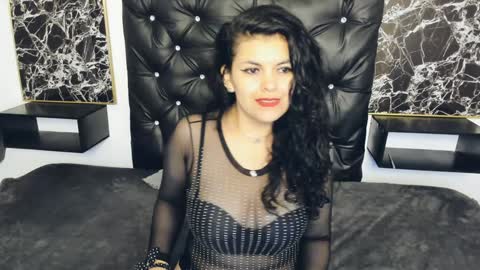 Scarlett online show from December 19, 2:46 pm