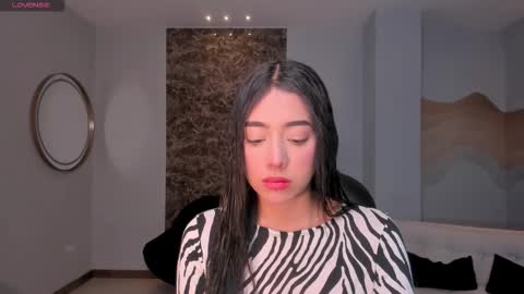 Snapshot of scarlettblaze1 chatting on December 16, 11:59 am Sacrlett Blaze online show from December 16, 11:59 am