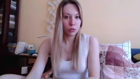Snapshot of scarlettford chatting on February 9, 11:14 am Scarlett online show from February 9, 11:14 am