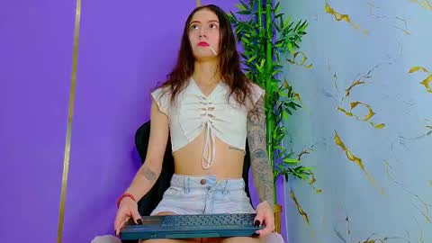 Scarlet online show from September 17, 12:45 am