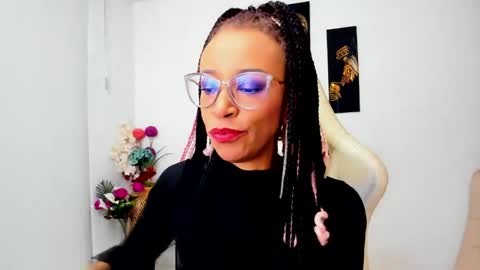 Scarlett online show from March 1, 10:10 pm